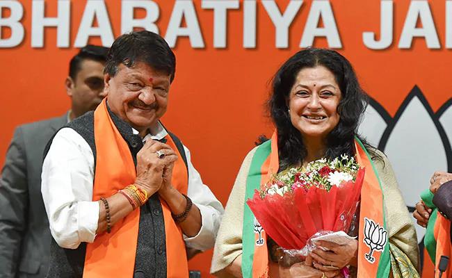 moushumi chatterjee joins bjp