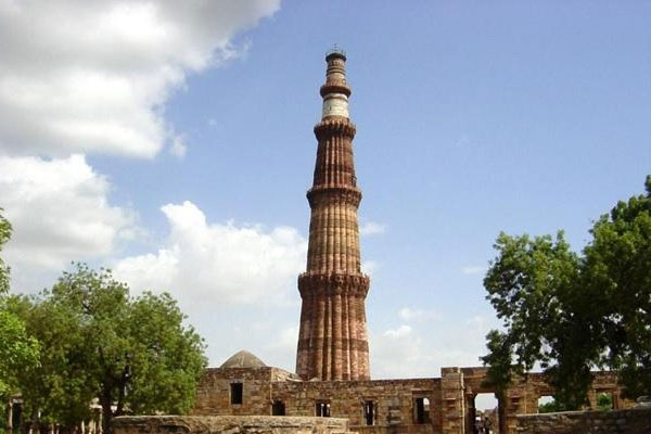 Facts About Delhi in Hindi