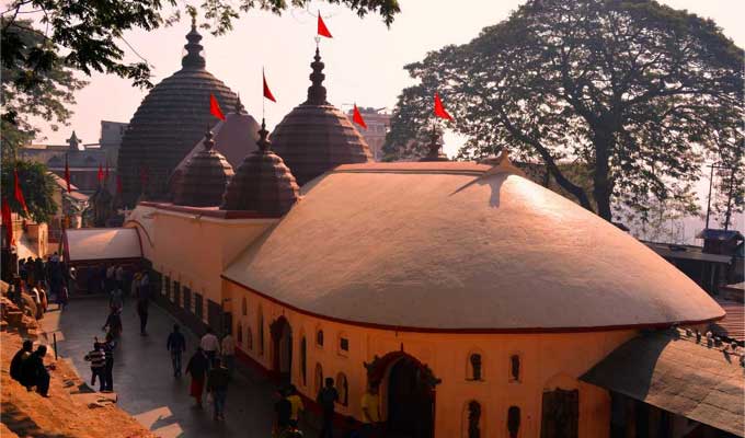 kamakhya mandir history in hindi