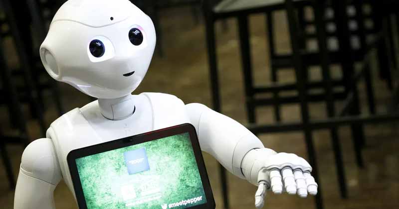 story robot will help students in studies