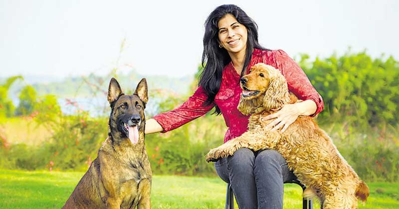 female dog trainer mumbai