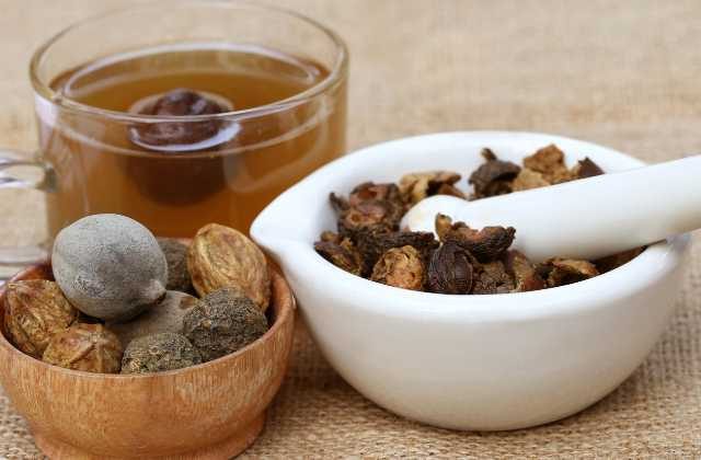 Benefits of Triphala in Hindi