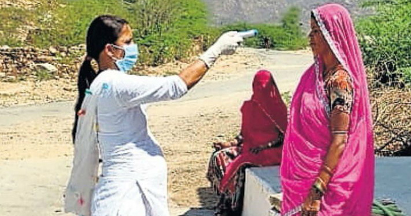nine month pregnant women rajeshwari fighting against coronavirus