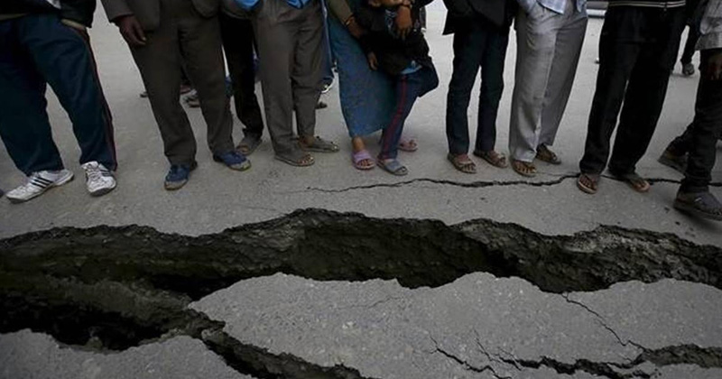 Big massive Earthquake May hit Delhi NCR