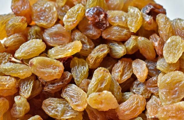 kismis khane ke fayde