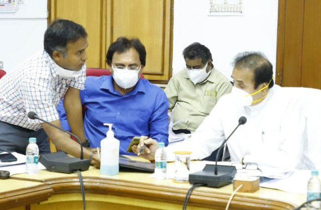 Maharashtra Home Minister Anil Deshmukh Resigns