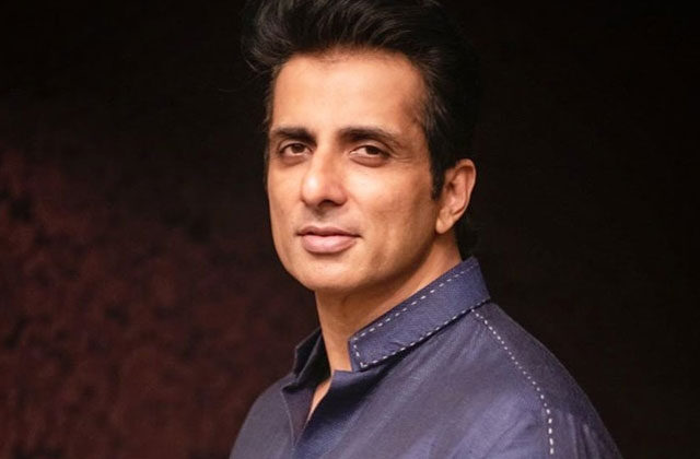 sonu sood's fan ask him to join politics