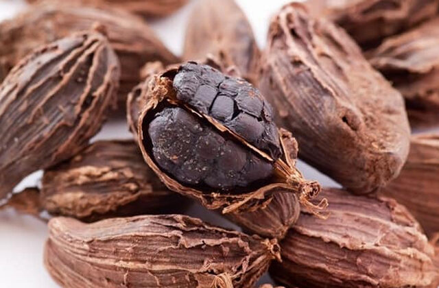 badi elaichi ke fayde