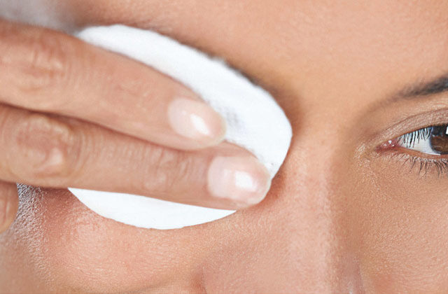 Effect Of Summer Heat On Eyes In Hindi