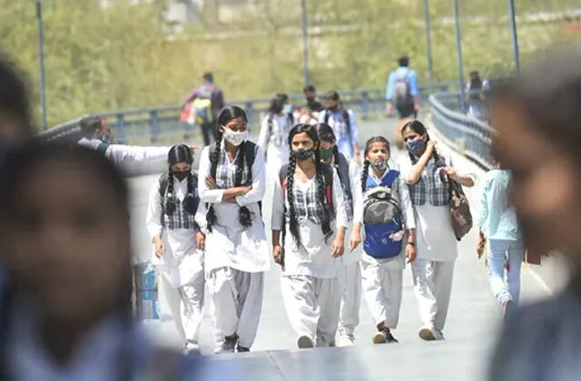 Corona Virus In Schools Punjab Haryana Bangalore Third Wave Students