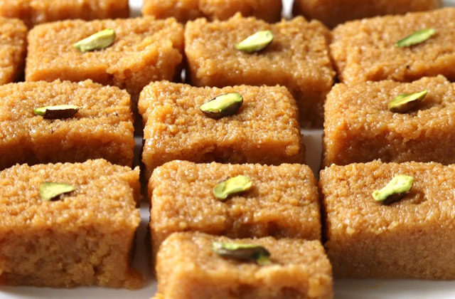 Milk Cake Recipe In Hindi