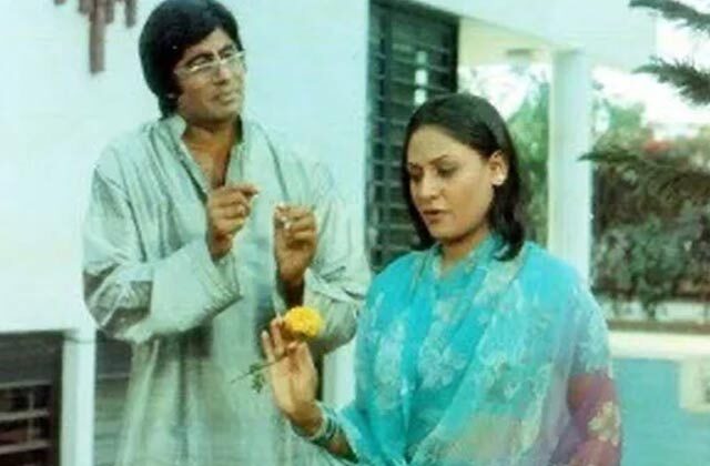 Amitabh Bachchan Proposed Jaya Bachchan