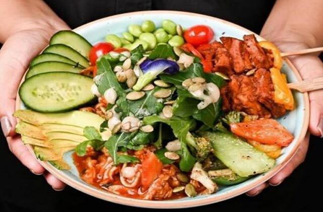 Seasonal Fruit Bowl Recipe In Hindi