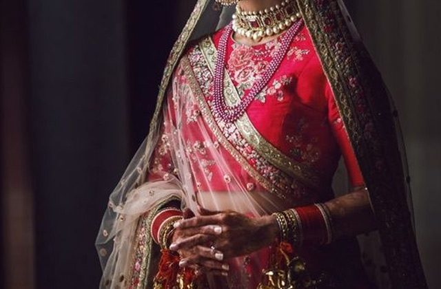 Bride didnt like the lehenga ordered by Groom marriage cancelled