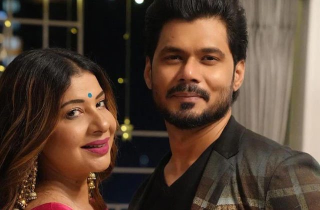 Sambhavna Seth And Avinash Dwivedi Marriage Story