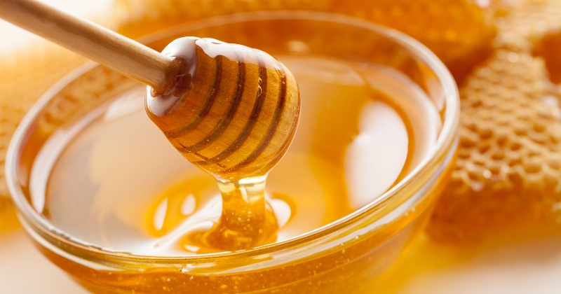 Benefits of Honey for Skin in Hindi