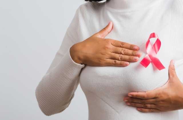 breast cancer symptoms in hindi