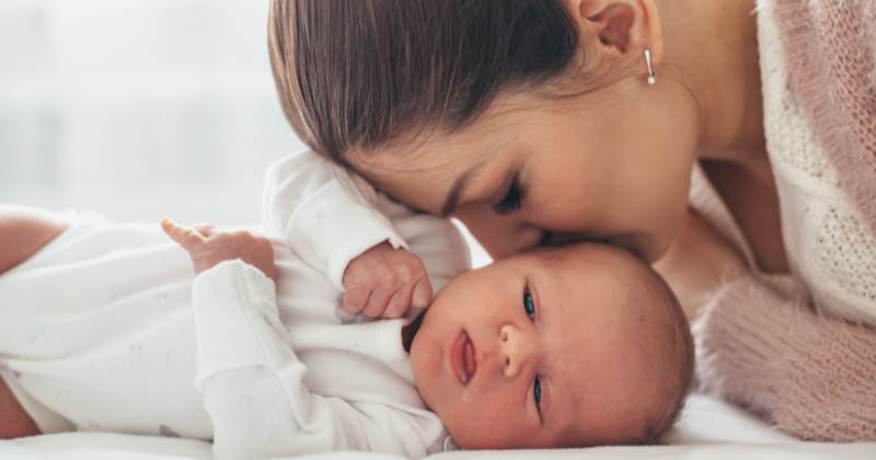 नवजात शिशु की देखभाल